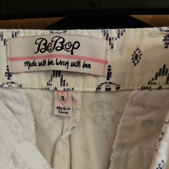 BeBop Cream High Waist Shorts with Geometric Pattern - Picture 2 of 3